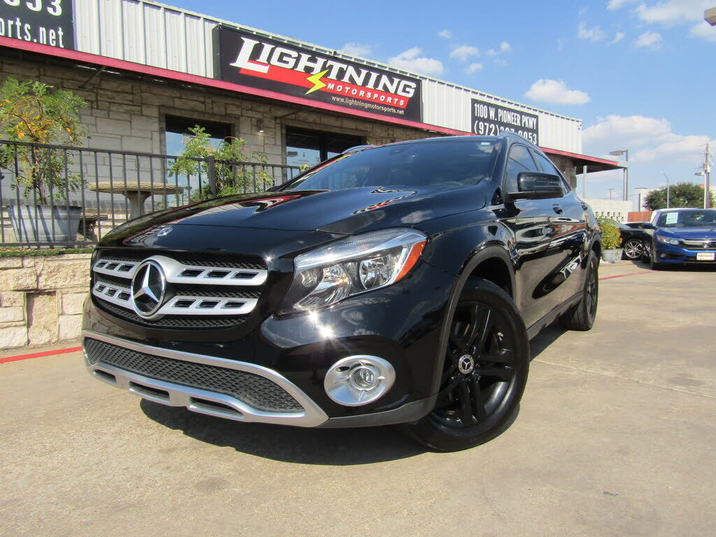 2020 MERCEDES-BENZ GLA-Class