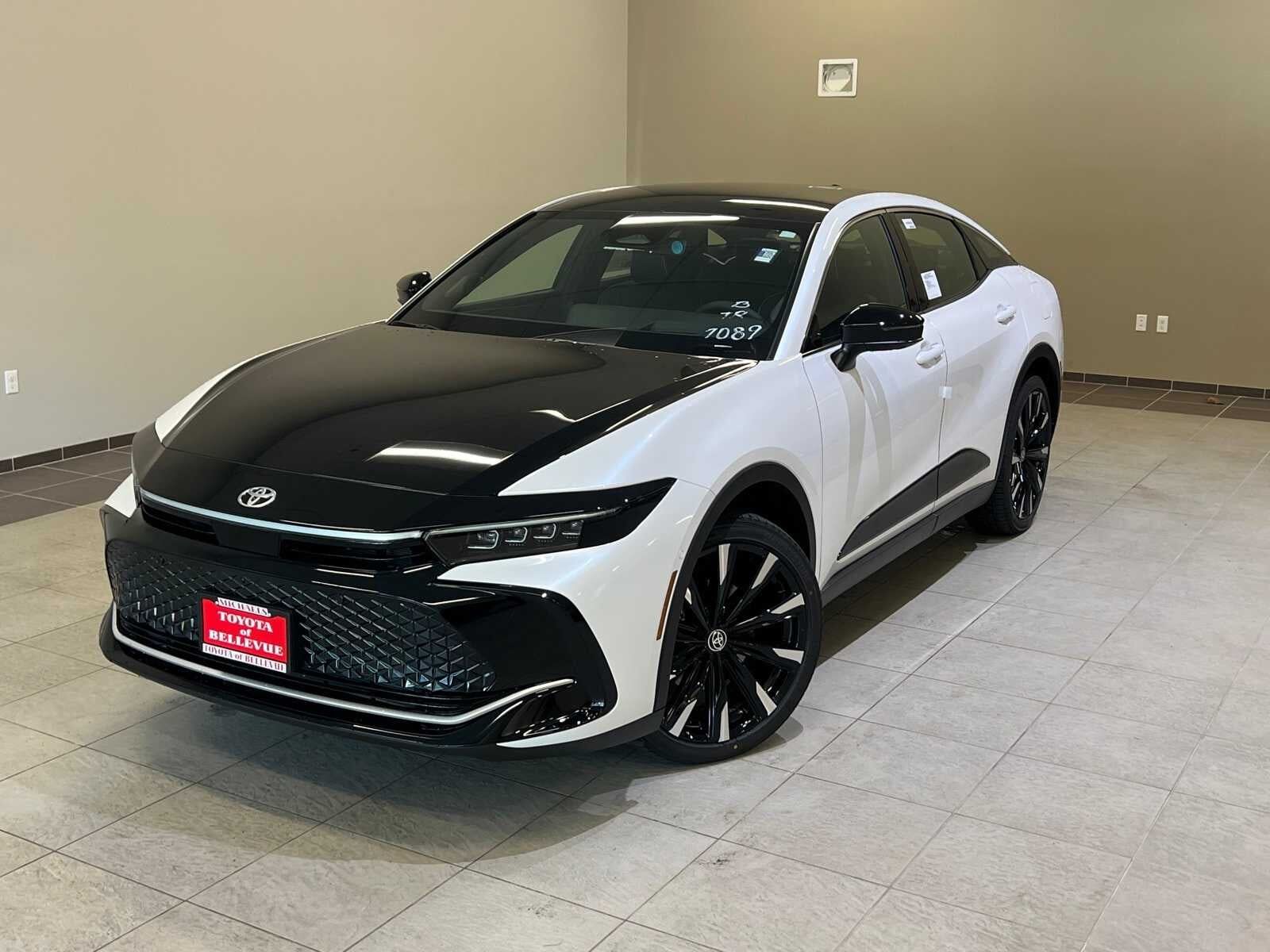 2026 TOYOTA CROWN