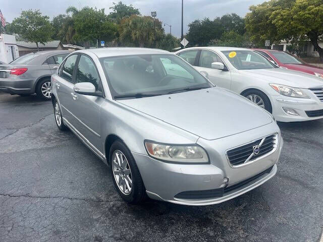 Volvo S40