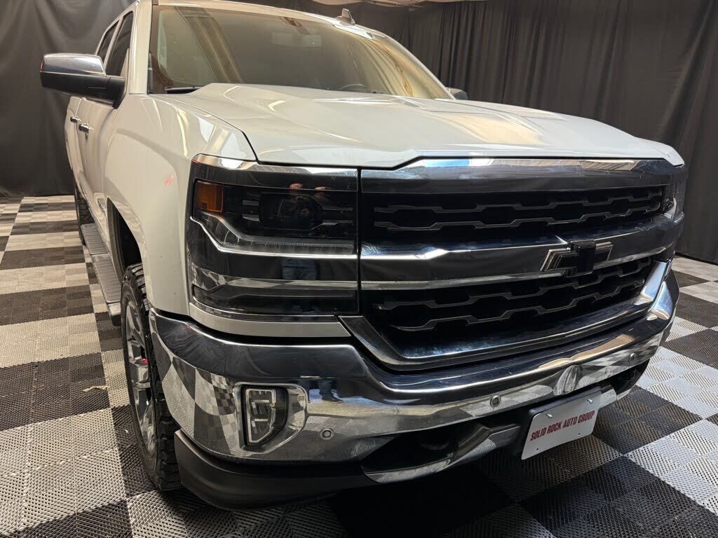 2018 CHEVROLET Silverado