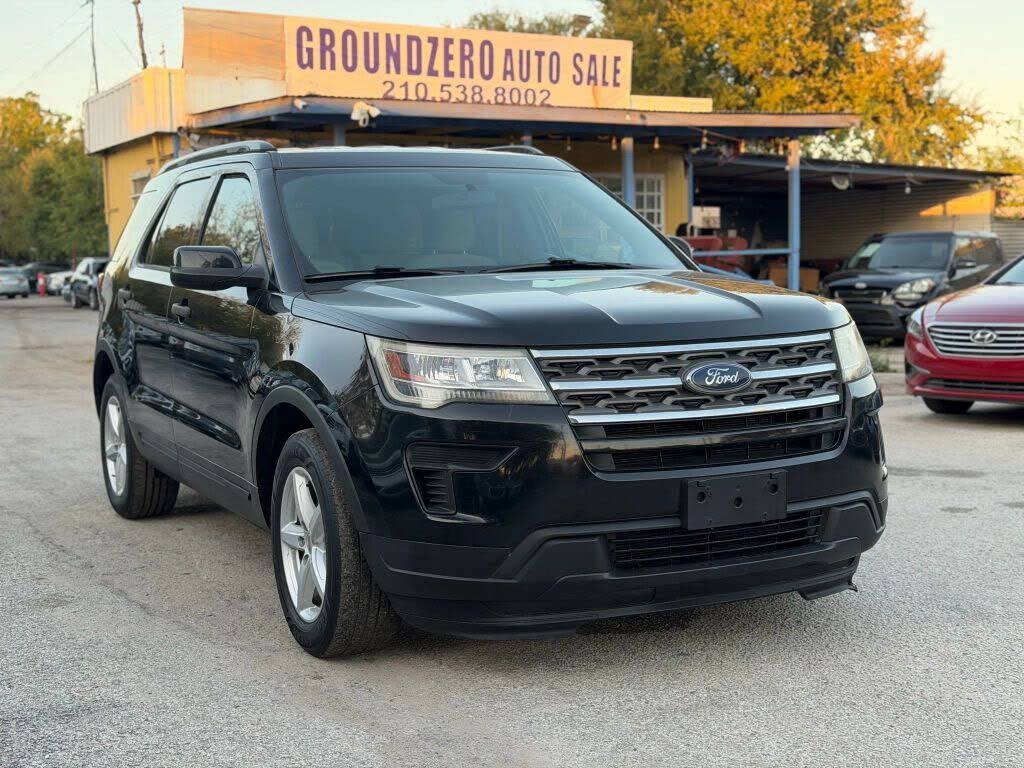 2018 FORD Explorer