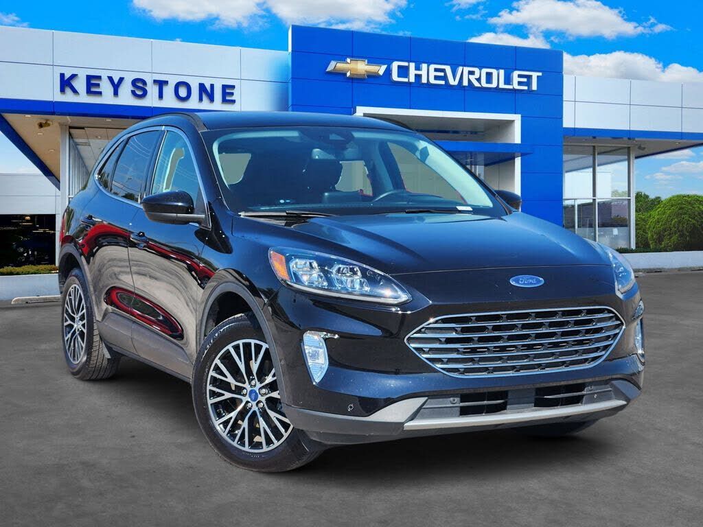 2022 FORD Escape