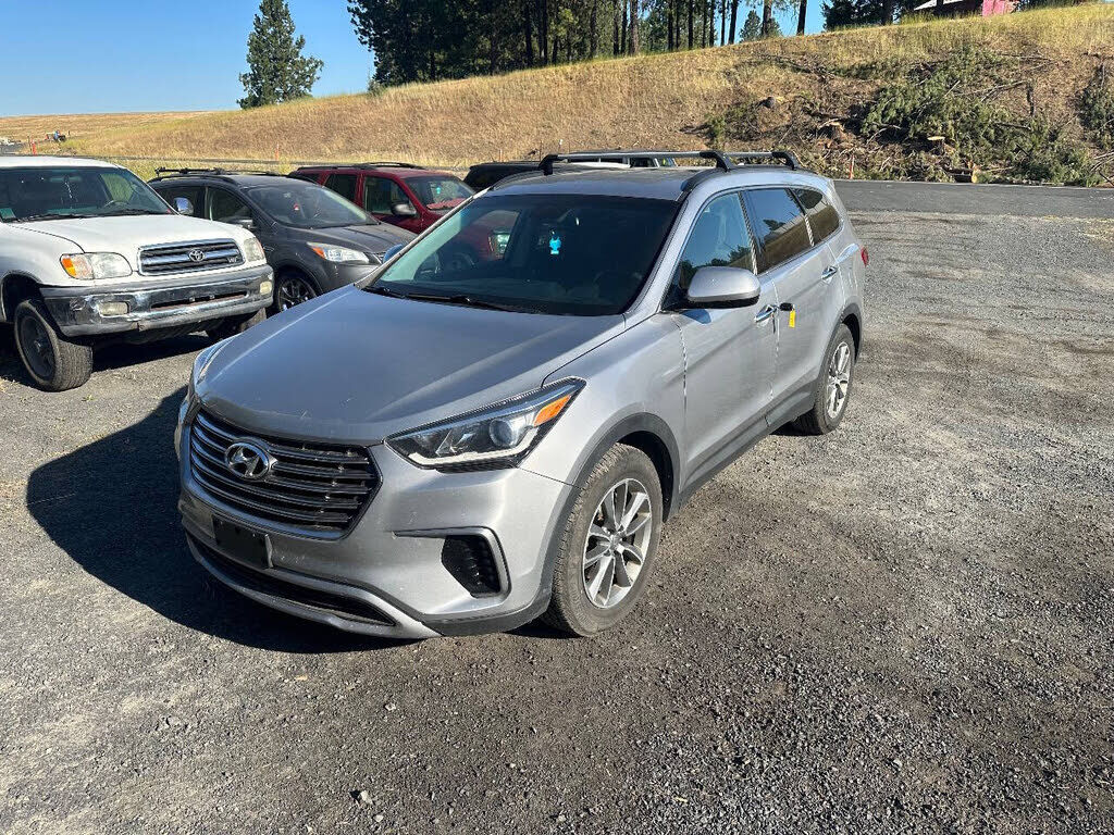 2017 HYUNDAI Santa Fe