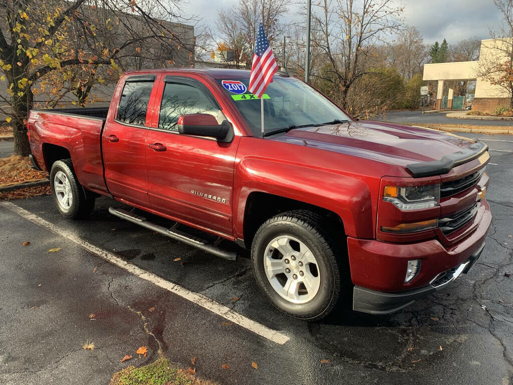 2017 CHEVROLET Silverado