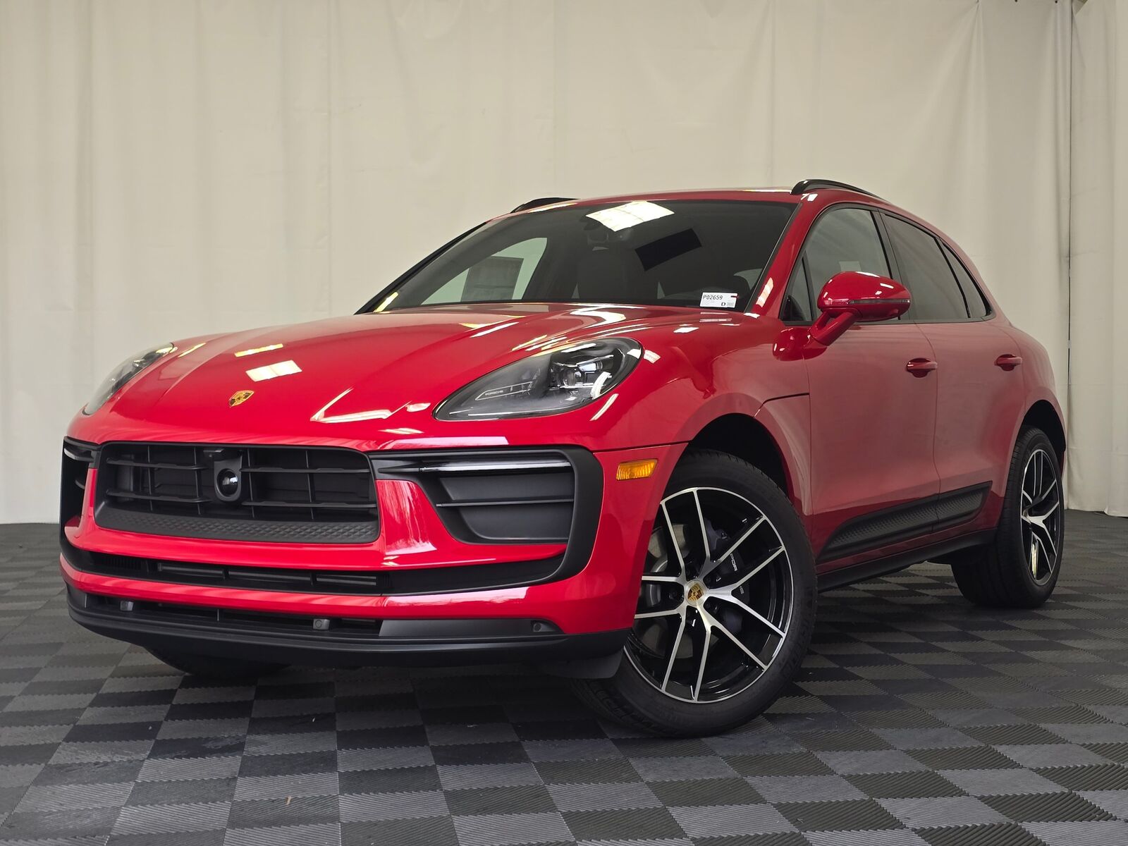 2026 PORSCHE Macan
