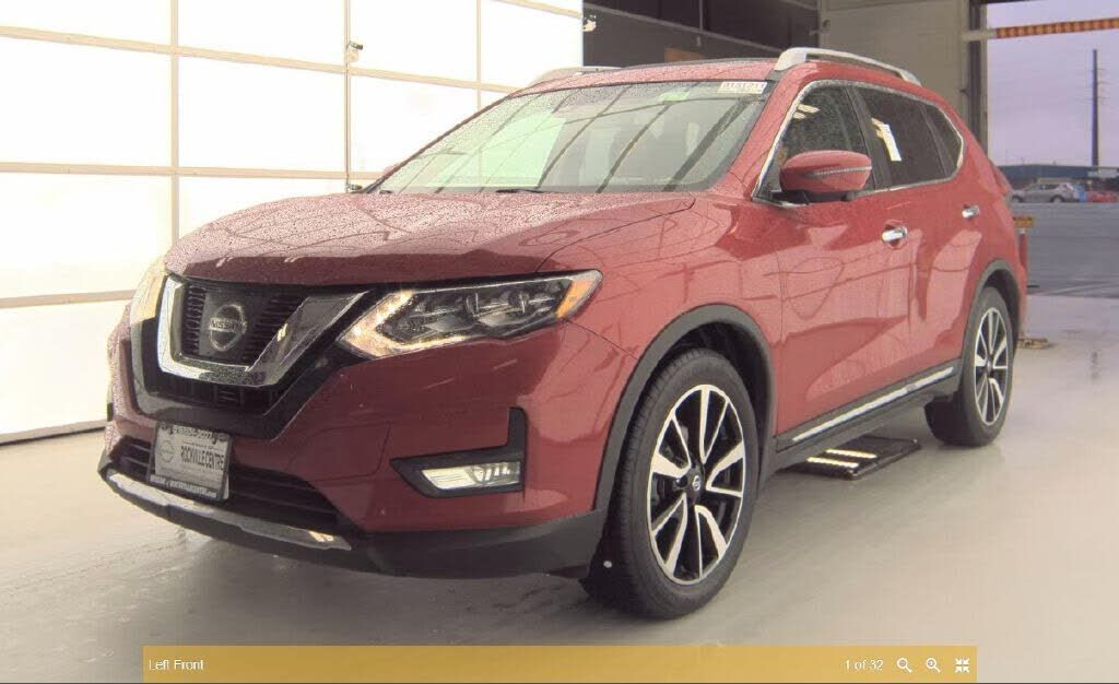2017 NISSAN Rogue