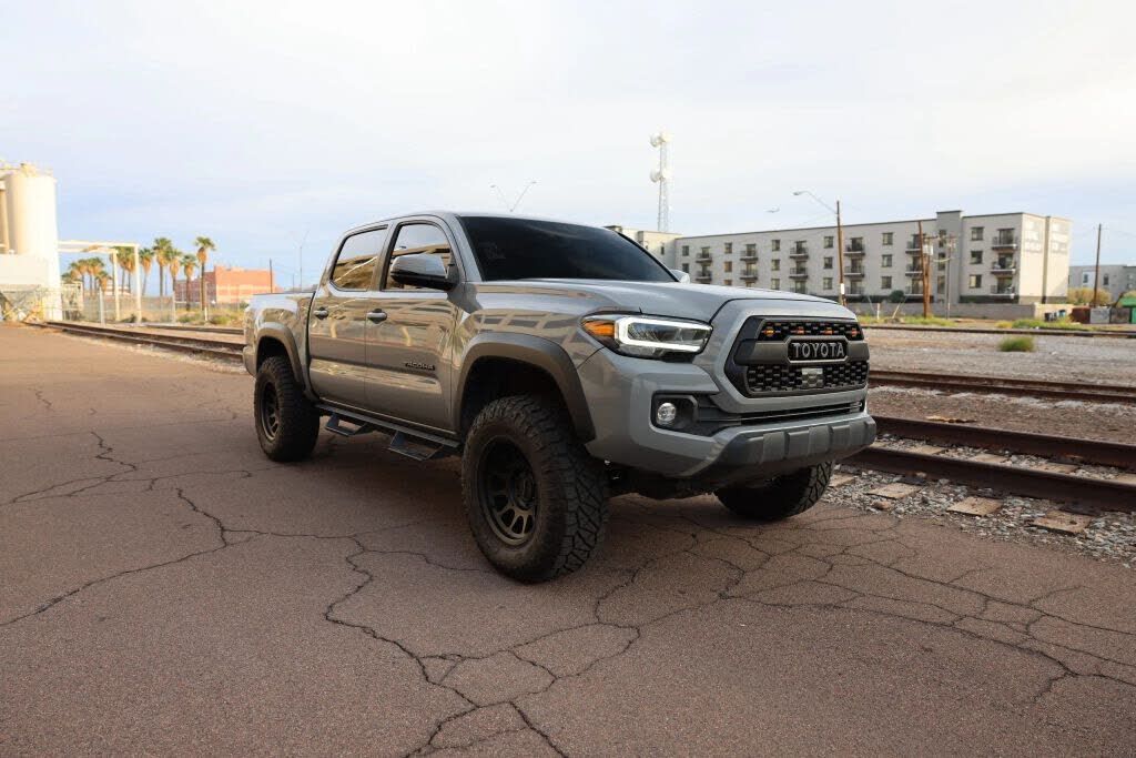 2021 TOYOTA Tacoma