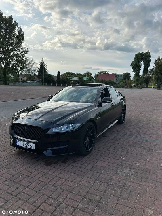 Jaguar XF