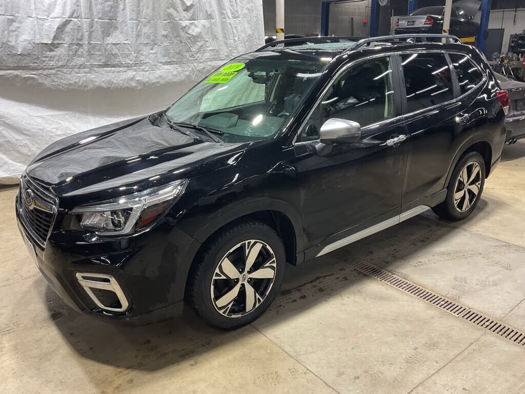 2019 SUBARU Forester