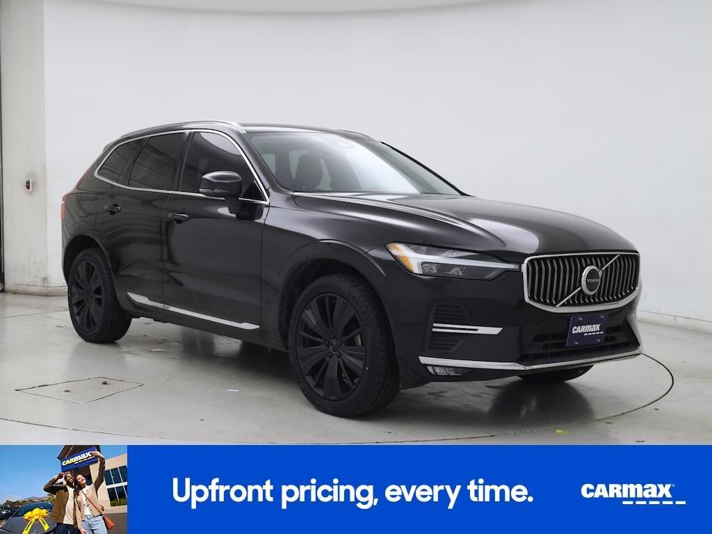2022 VOLVO XC60