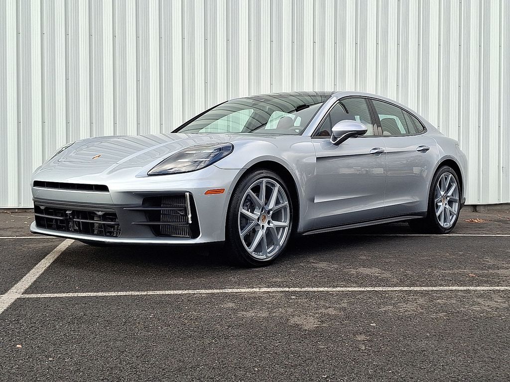 2026 PORSCHE Panamera