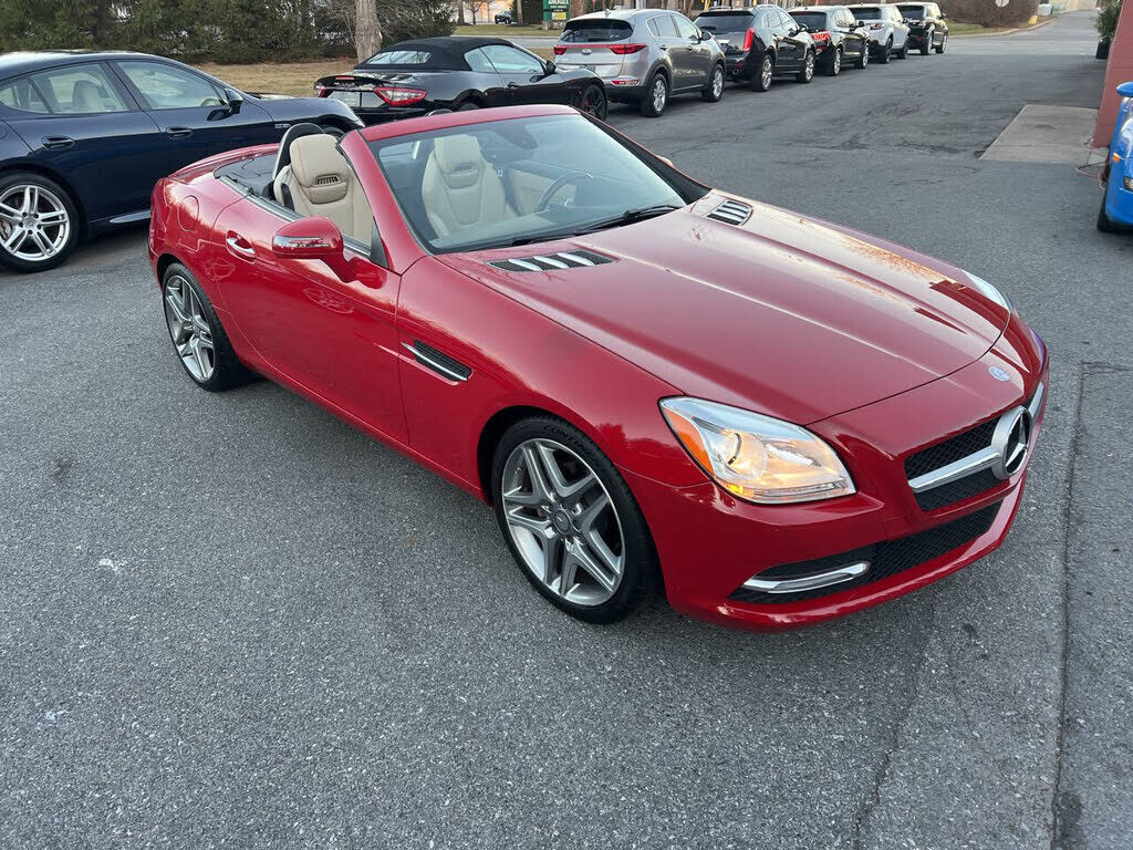 2014 MERCEDES-BENZ SLK-Class