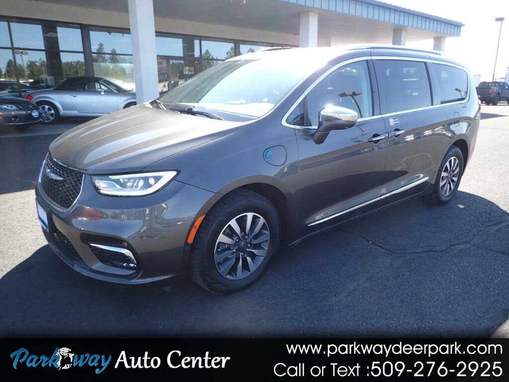 2021 CHRYSLER Pacifica