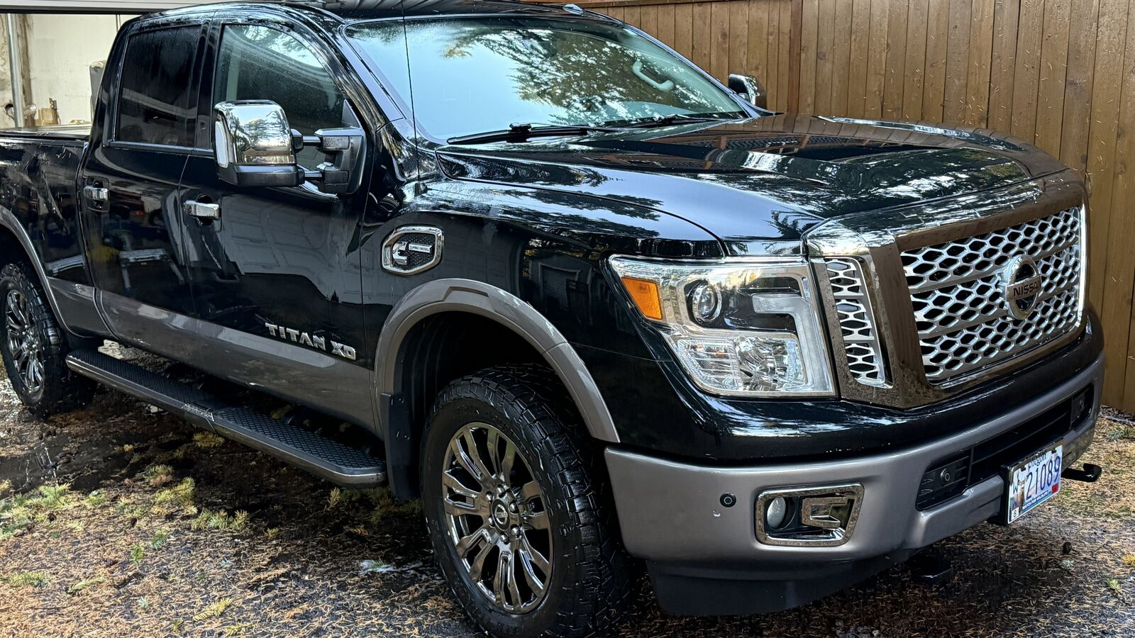 2019 NISSAN Titan