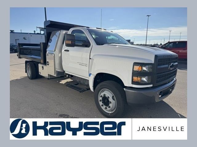 2024 GMC Silverado Medium Duty