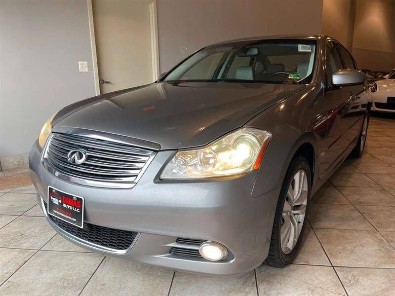 Infiniti M35