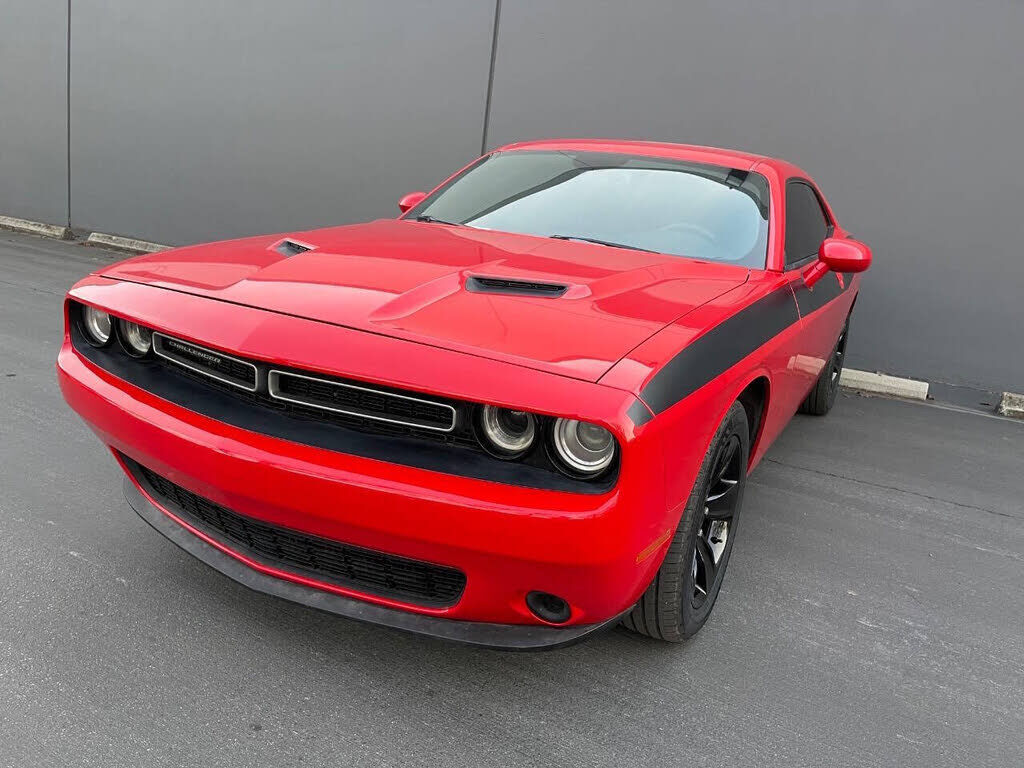 2016 DODGE Challenger