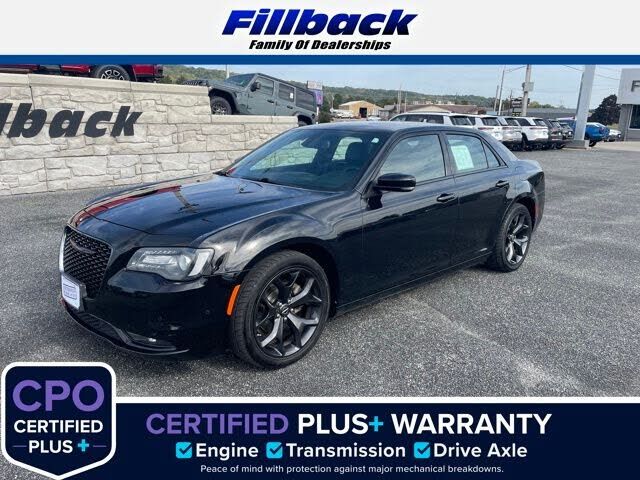 2022 CHRYSLER 300