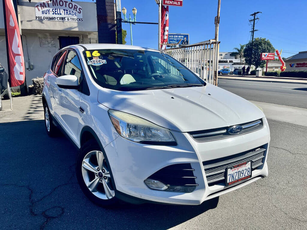 2016 FORD Escape