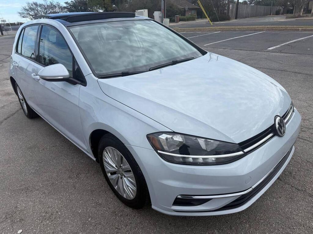2020 VOLKSWAGEN Golf