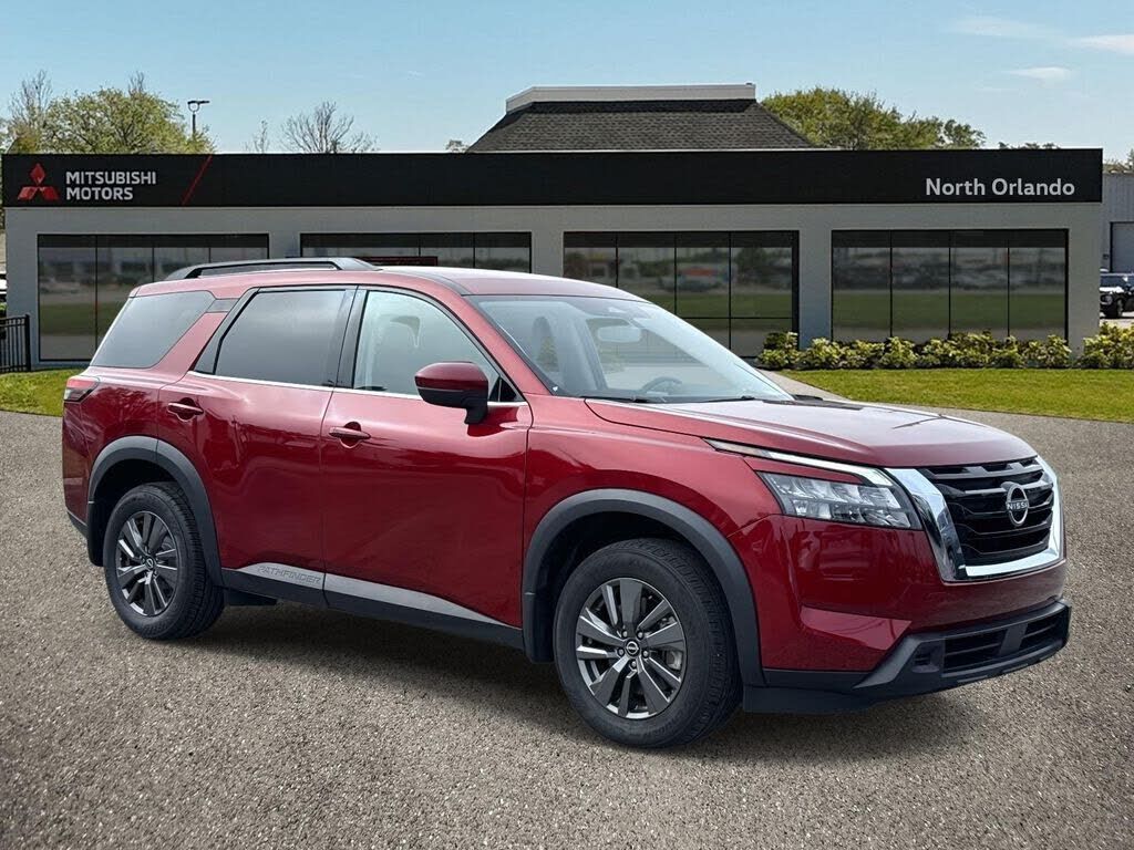 2024 NISSAN Pathfinder