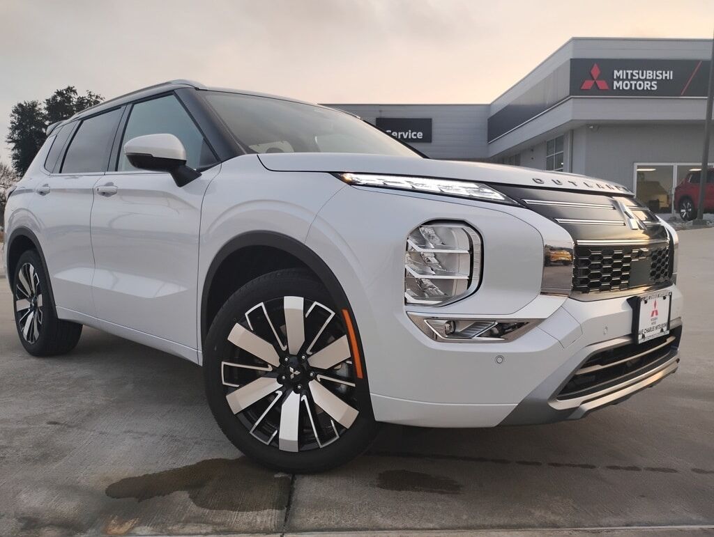 2026 MITSUBISHI Outlander