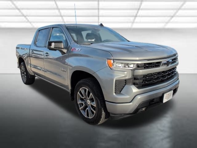 2025 CHEVROLET Silverado