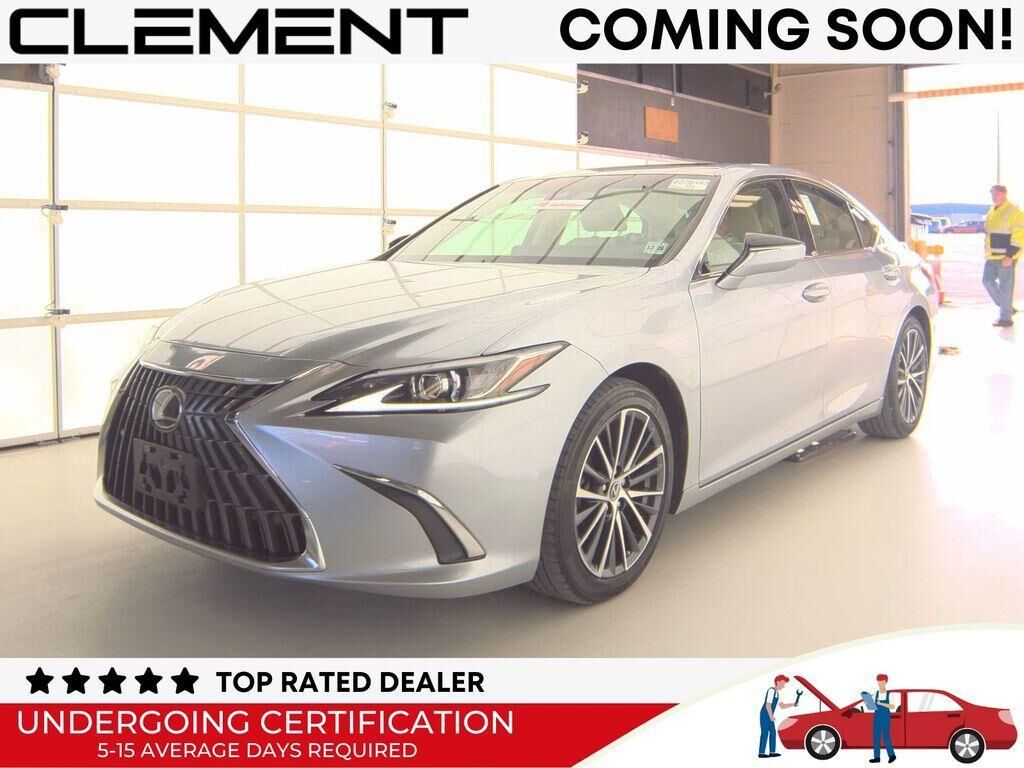 2022 LEXUS ES