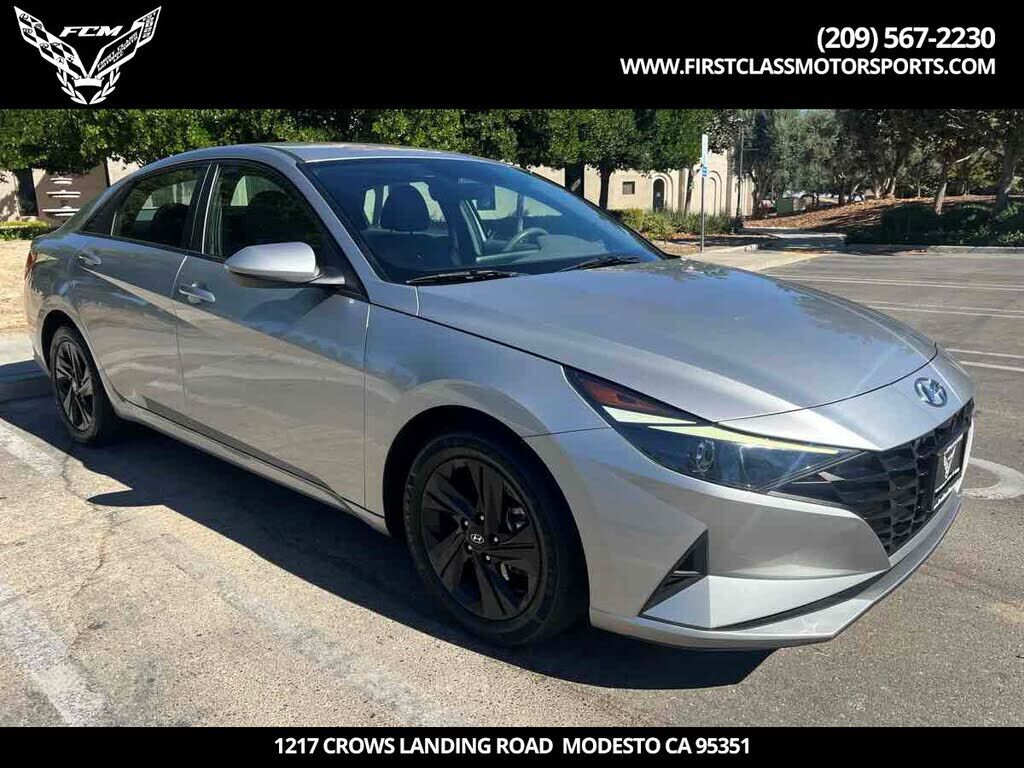 2021 HYUNDAI Elantra