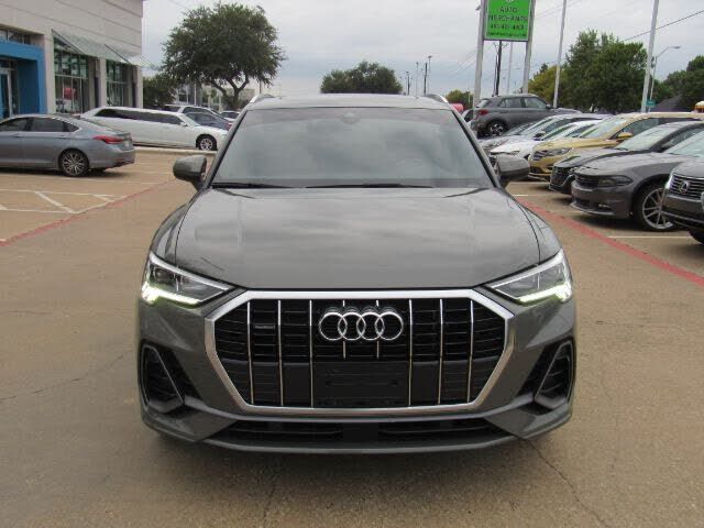 2022 Audi Q3