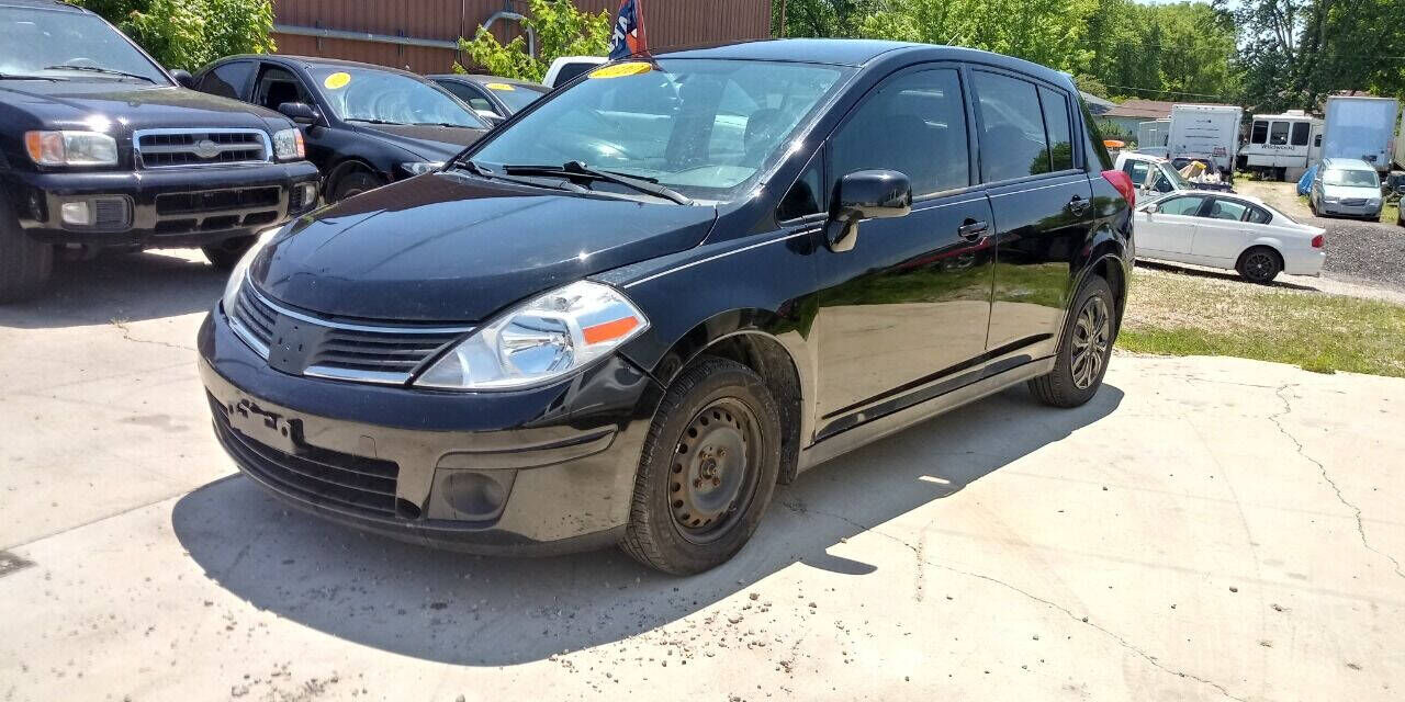 2009 NISSAN Versa
