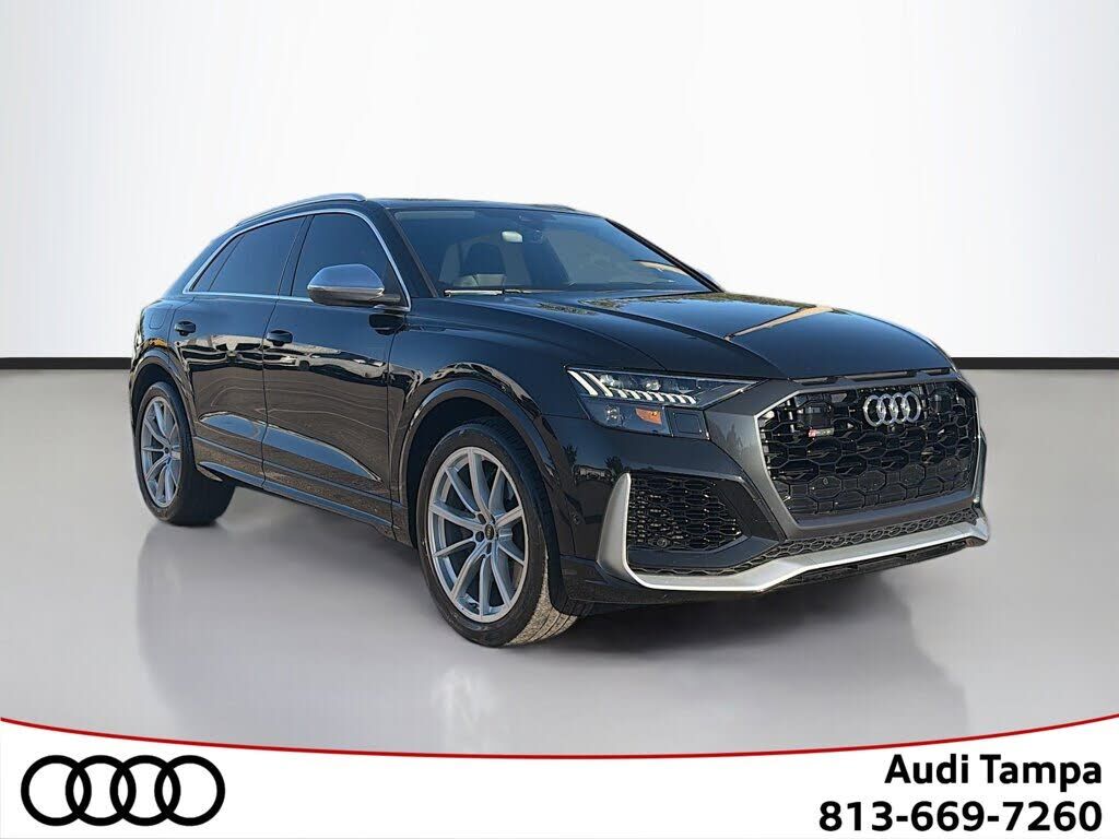 2022 AUDI RS Q8