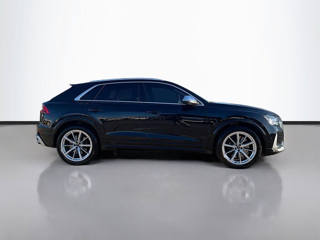2022 Audi RS Q8