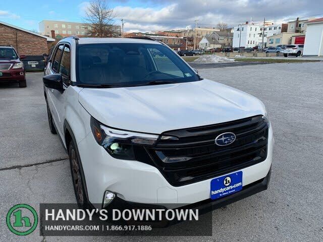 2025 SUBARU Forester