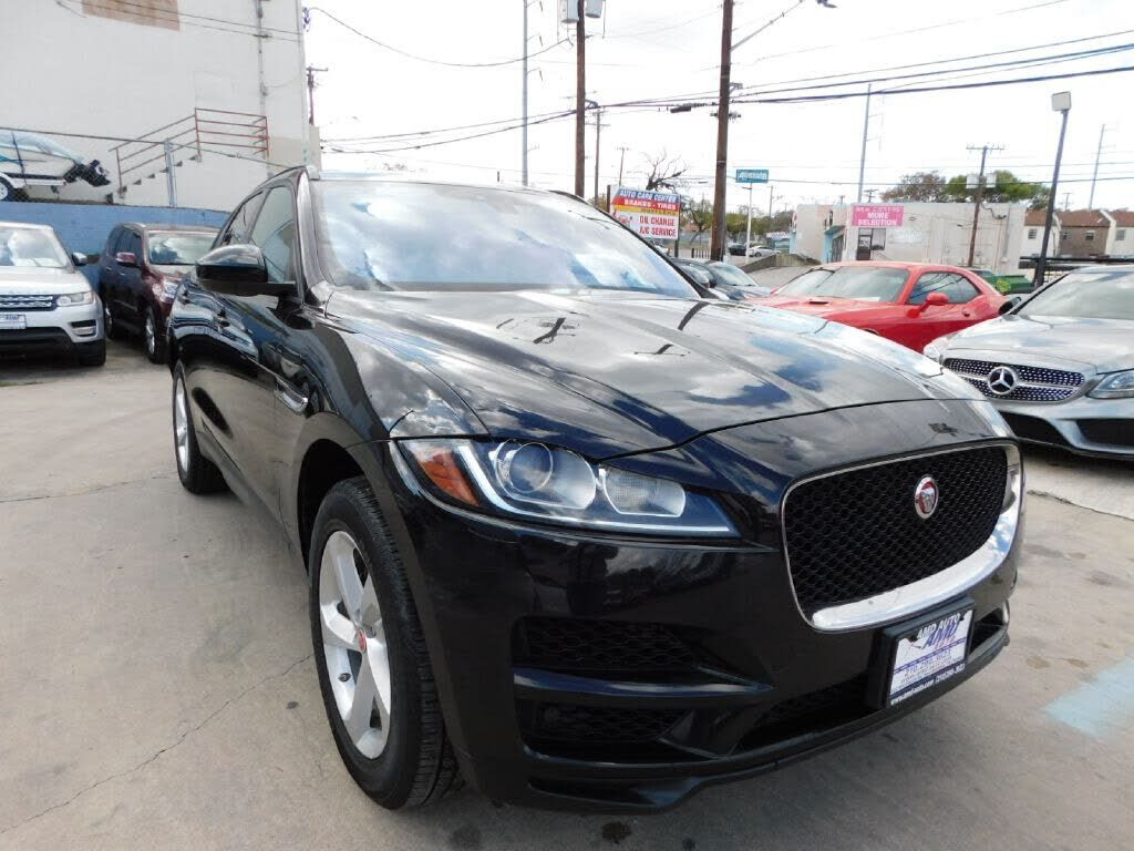 2018 JAGUAR F-Pace