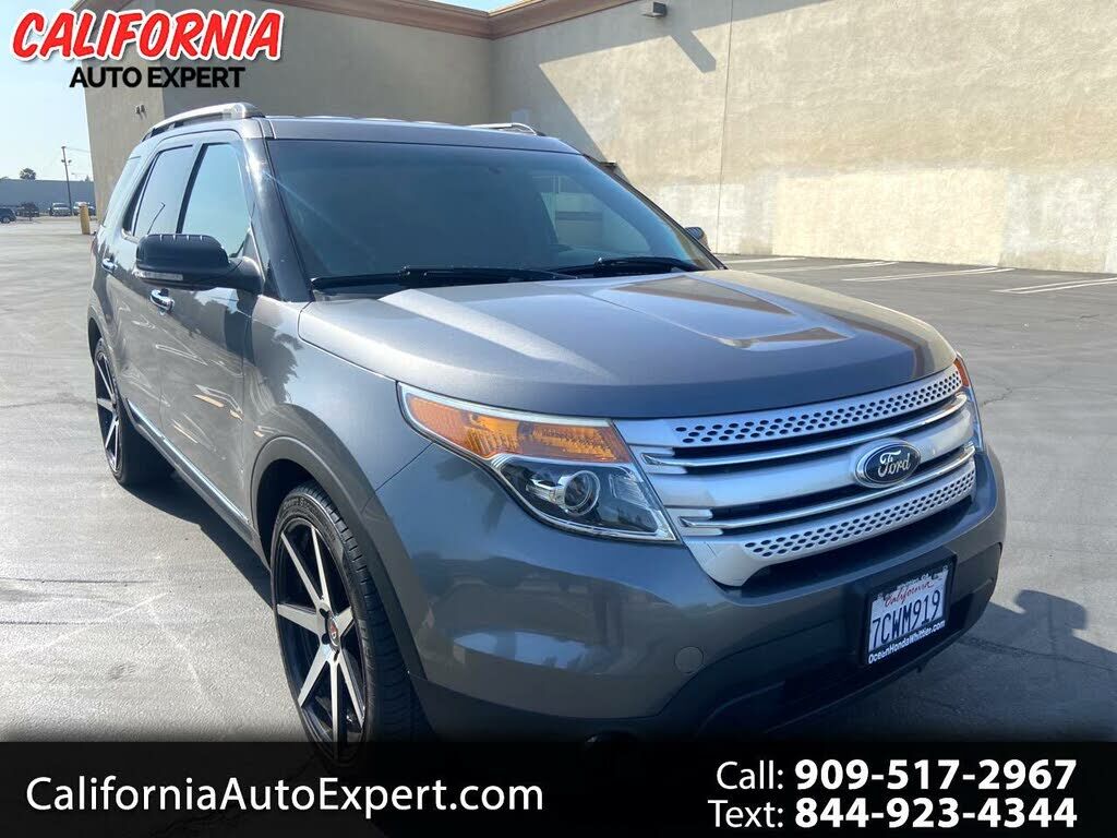 2014 FORD Explorer
