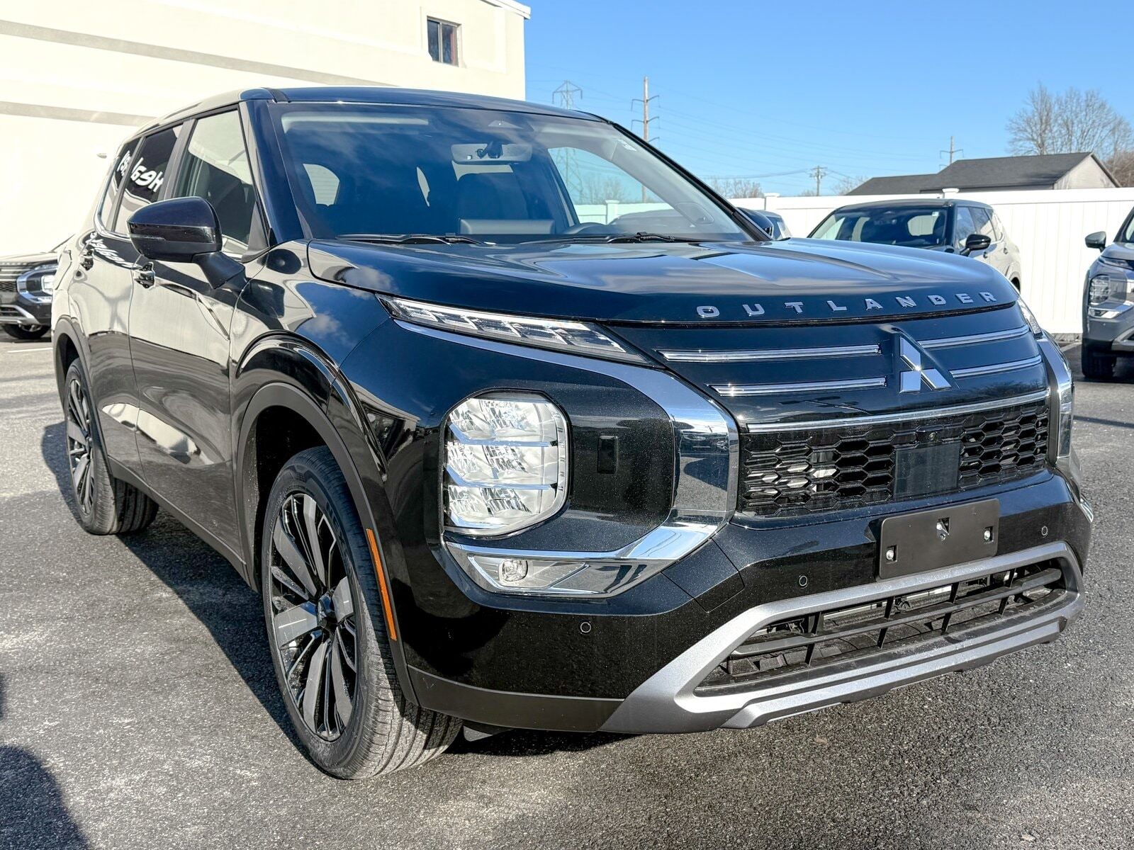 2026 MITSUBISHI Outlander