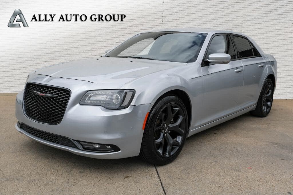 2021 CHRYSLER 300