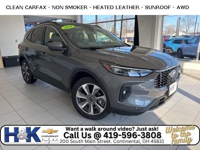 2024 FORD Escape