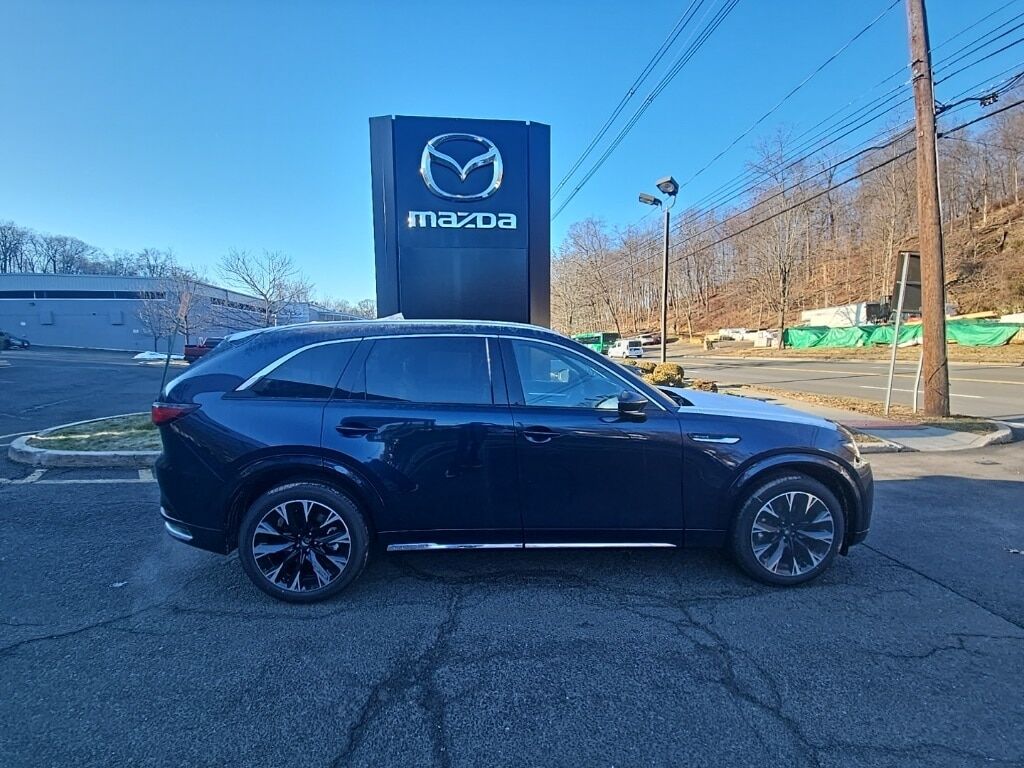 2026 MAZDA CX-90