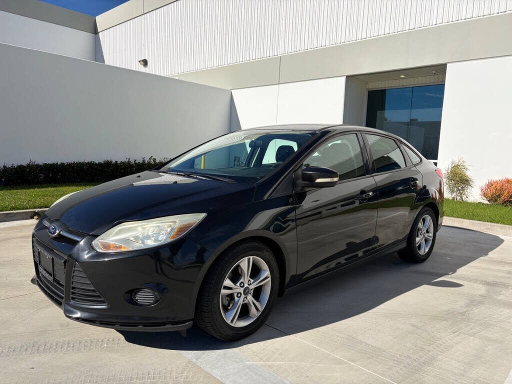 2014 FORD Focus