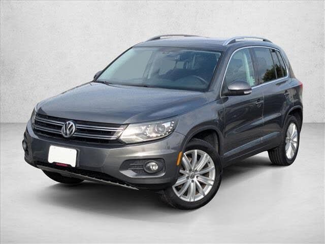 2016 VOLKSWAGEN Tiguan