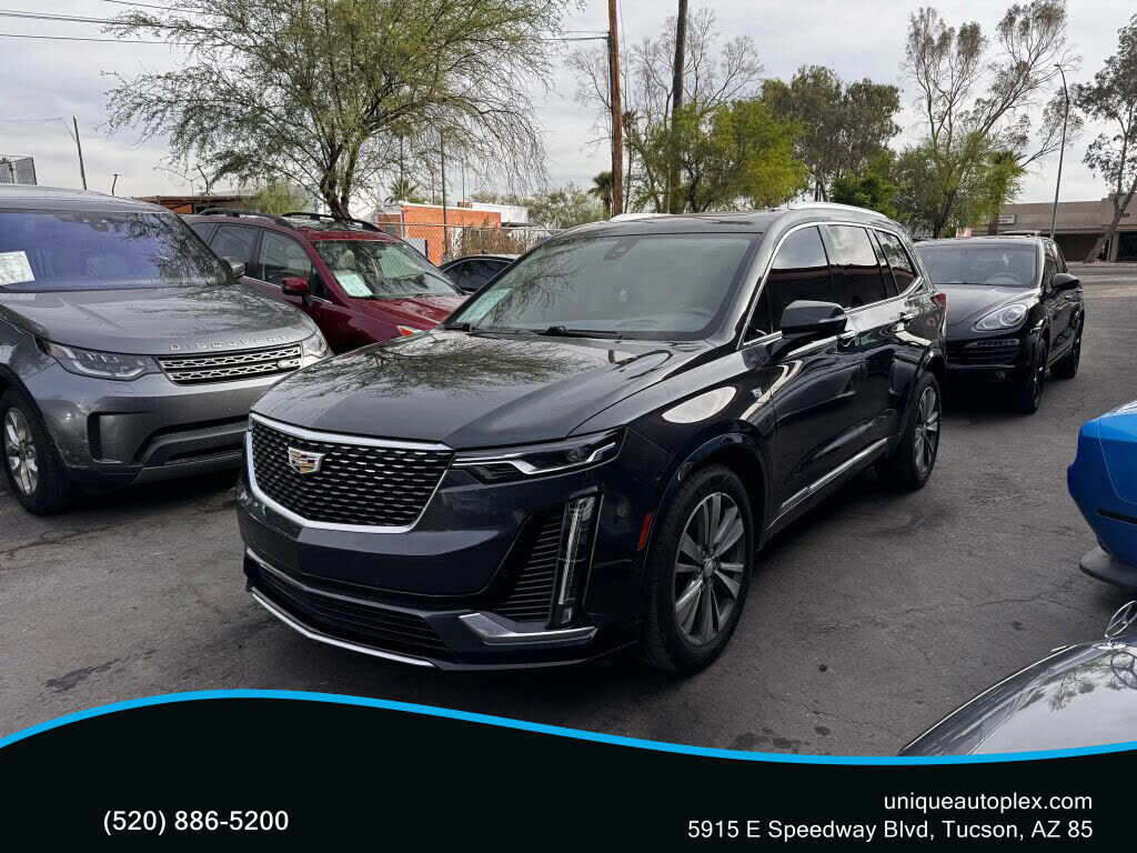 2021 CADILLAC XT6