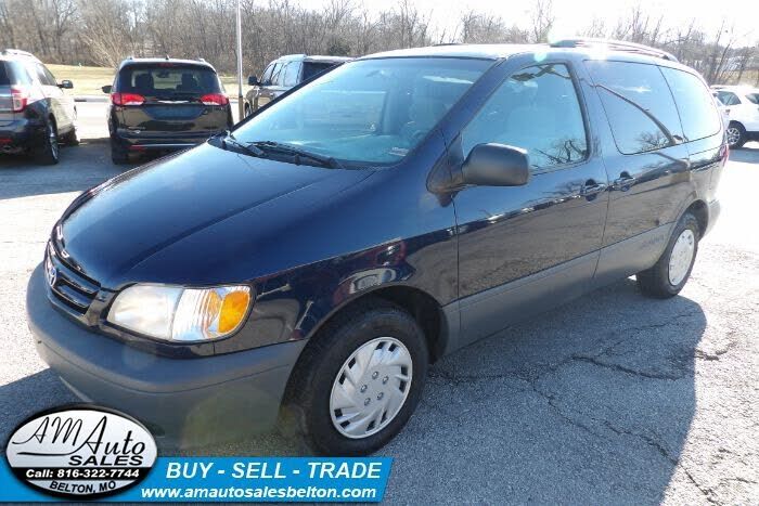 2001 TOYOTA Sienna