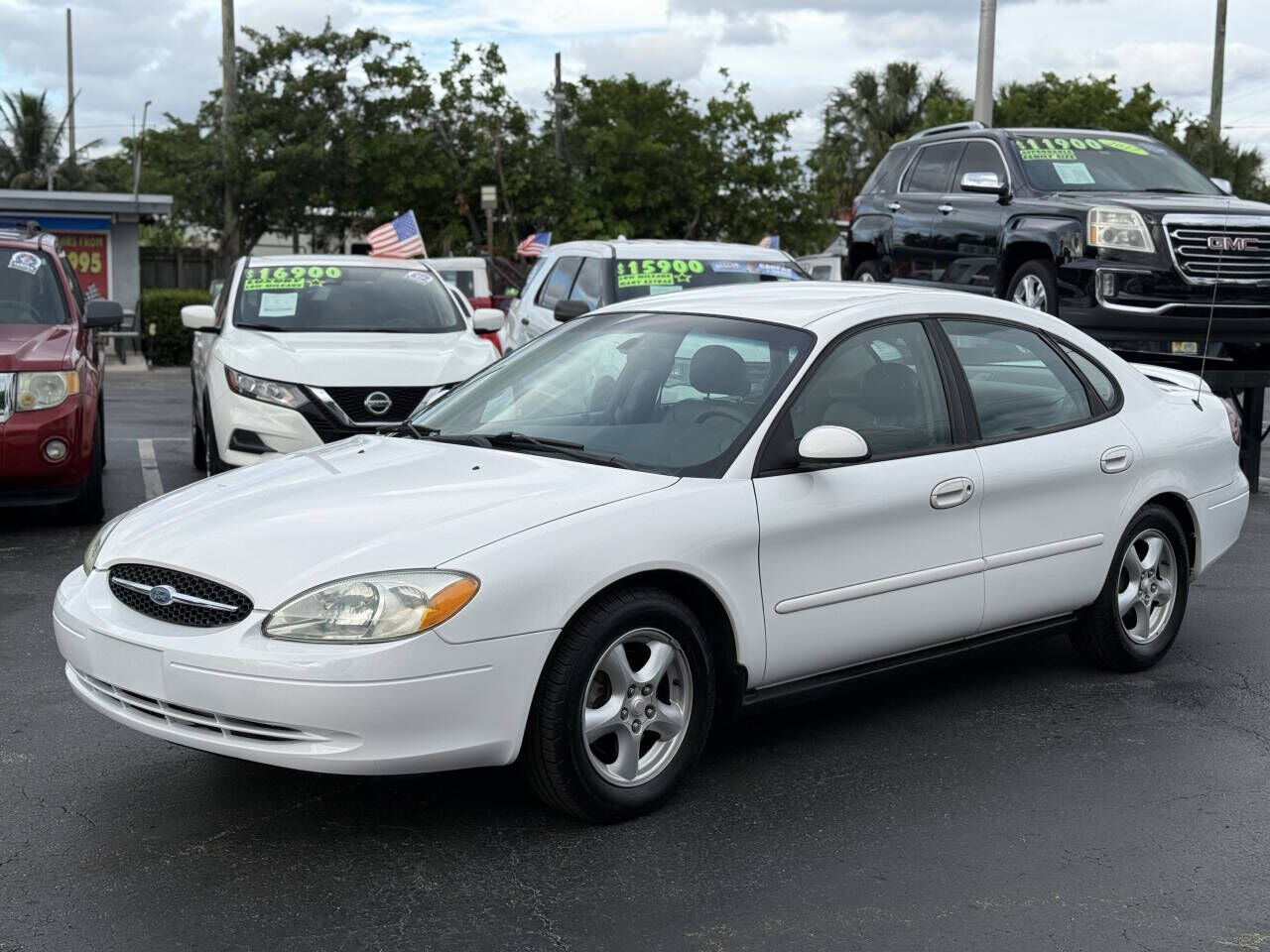 Ford Taurus