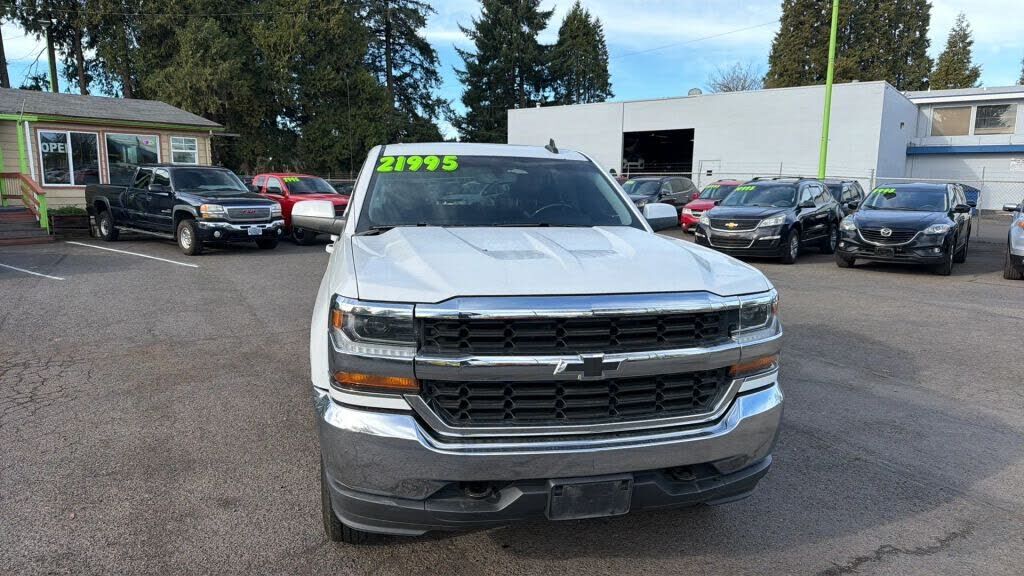 2018 CHEVROLET Silverado