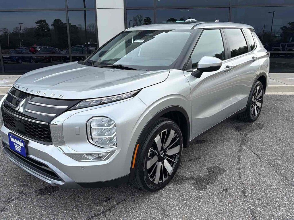 2026 MITSUBISHI Outlander