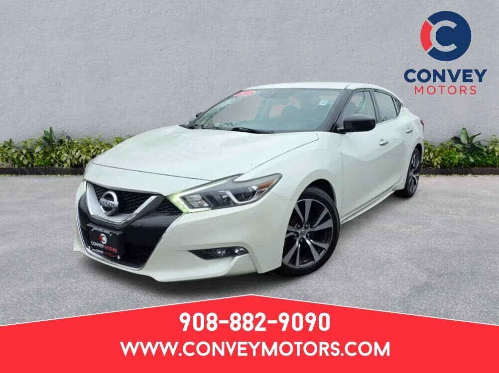 2017 NISSAN Maxima