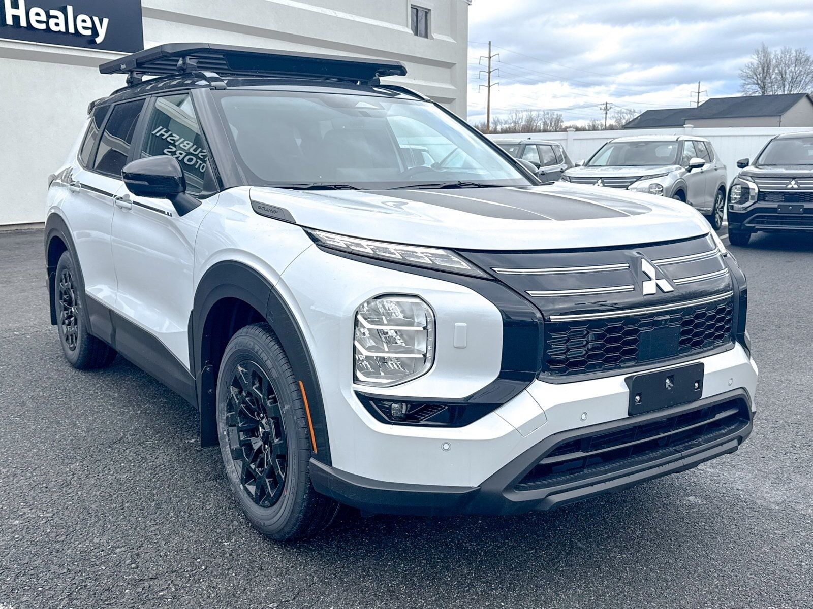 2026 MITSUBISHI Outlander