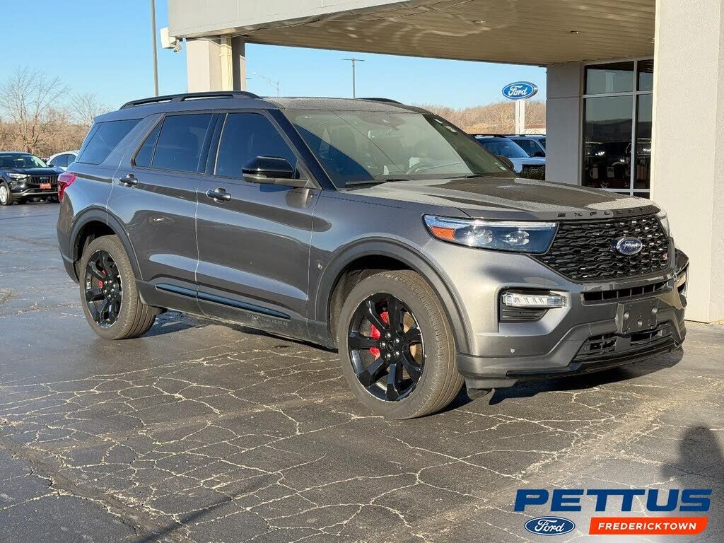 2023 FORD Explorer